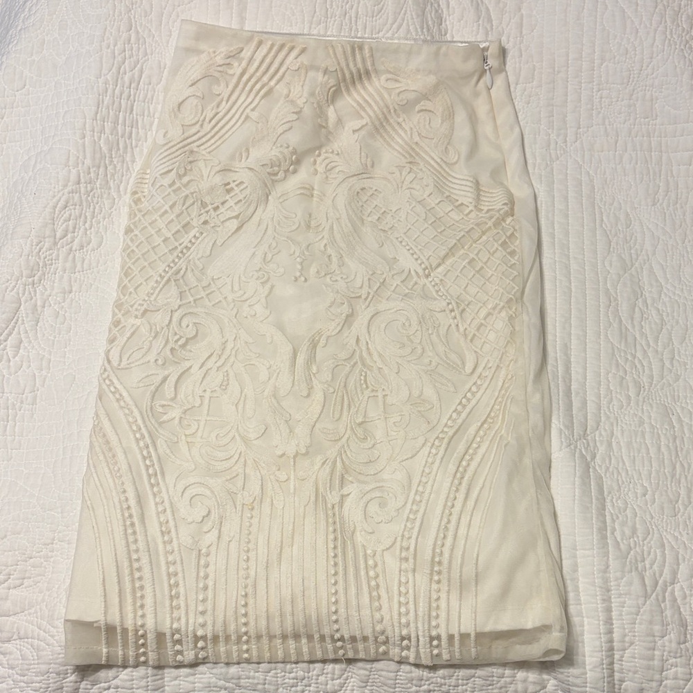 Bebe Elegant White Pencil Skirt